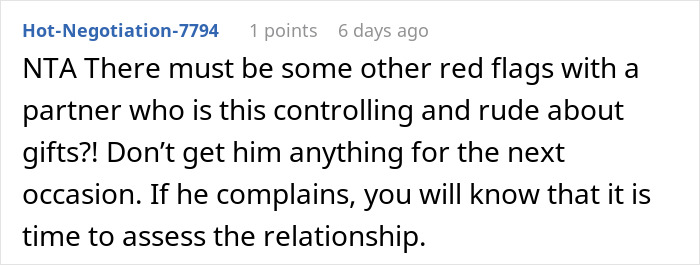 Man Always Finds Something Wrong With Wife’s Gifts, Is Upset She Doesn’t Want To Gift Him Anything Anymore Man Always Finds Something Wrong With Wife’s Gifts, Is Upset She Doesn’t Want To Gift Him Anything Anymore