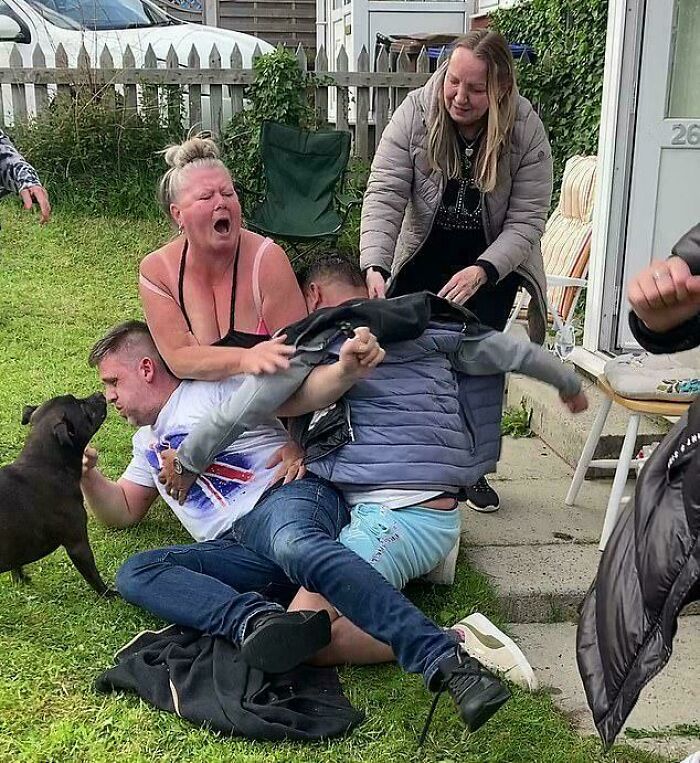 111 Times People Took A Photograph Only To Realize They’d Captured A Renaissance Masterpiece (New Pics) 111 Times People Took A Photograph Only To Realize They’d Captured A Renaissance Masterpiece (New Pics)