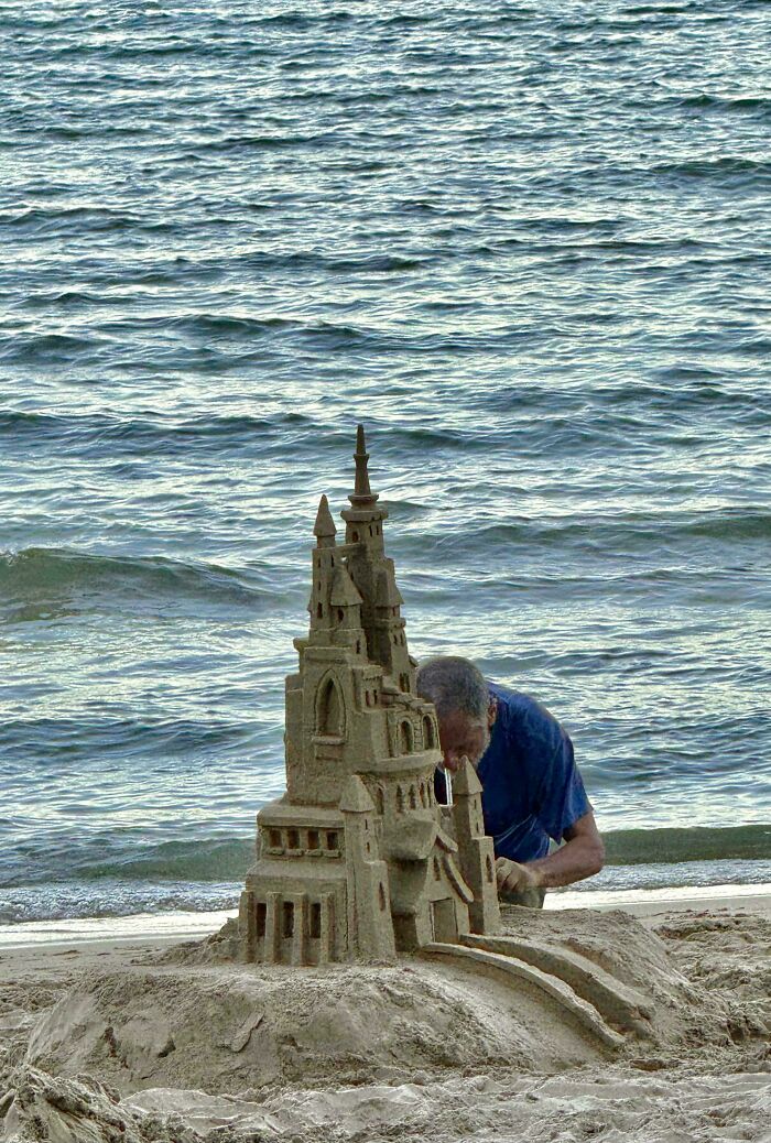 111 Times People Took A Photograph Only To Realize They’d Captured A Renaissance Masterpiece (New Pics) 111 Times People Took A Photograph Only To Realize They’d Captured A Renaissance Masterpiece (New Pics)