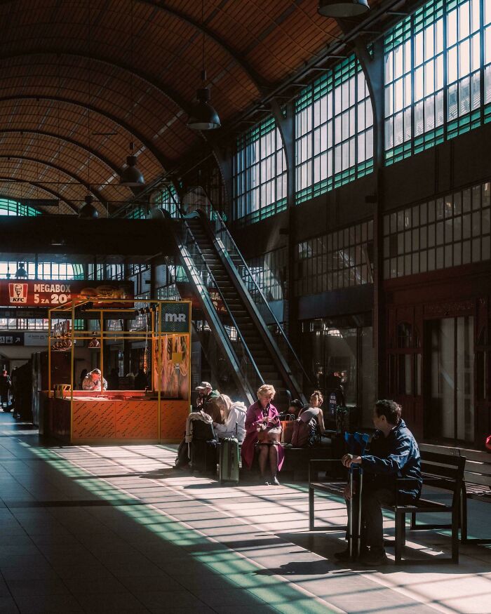 111 Times People Took A Photograph Only To Realize They’d Captured A Renaissance Masterpiece (New Pics) 111 Times People Took A Photograph Only To Realize They’d Captured A Renaissance Masterpiece (New Pics)