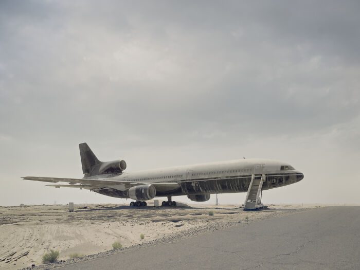 20 Strangely Beautiful Photos Of Abandoned And Active Industrial Giants