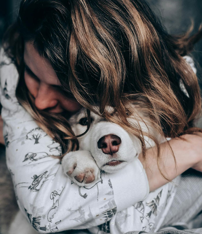 Woman Kicks Sister And Her “Monster” Kids Out In The Middle Of The Night, Bans Them From Visiting Woman Kicks Sister And Her “Monster” Kids Out In The Middle Of The Night, Bans Them From Visiting