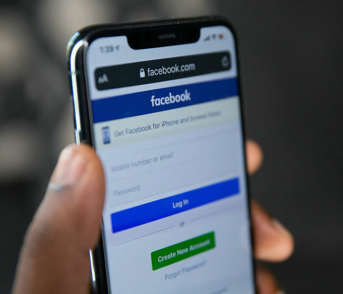 Bodies Of Father And Daughter Found On Gravel Road After Going To Buy A PS5 Off Facebook Marketplace Bodies Of Father And Daughter Found On Gravel Road After Going To Buy A PS5 Off Facebook Marketplace