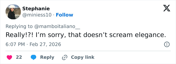 Kate Moss’ Revealing Dress For Gucci Show Divides Fans