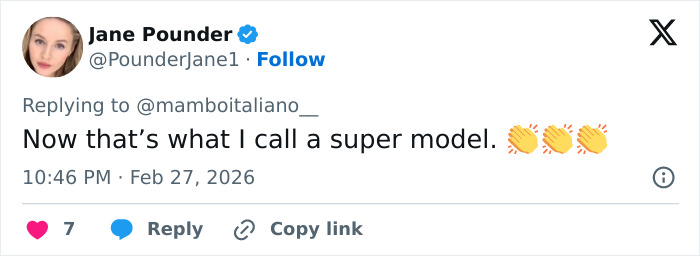 Kate Moss’ Revealing Dress For Gucci Show Divides Fans