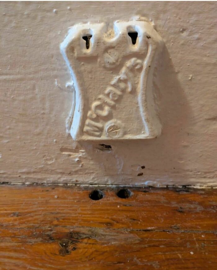 93 Disturbing And Weird Things Found In Homes That Were Abandoned Or Forgotten (New Pics)