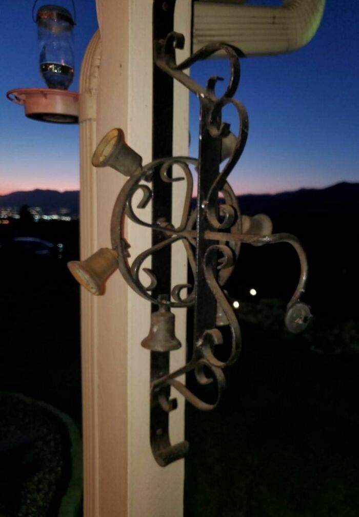 93 Disturbing And Weird Things Found In Homes That Were Abandoned Or Forgotten (New Pics)