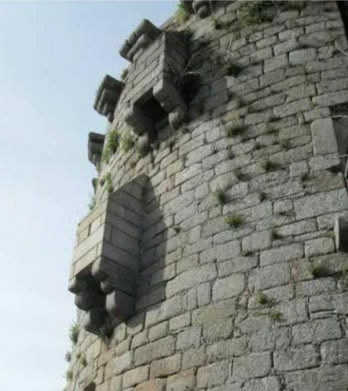 93 Disturbing And Weird Things Found In Homes That Were Abandoned Or Forgotten (New Pics)