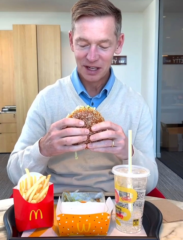 Wendy’s Has Now Joined The “Burger Battle” After McDonald’s CEO’s Viral Disaster