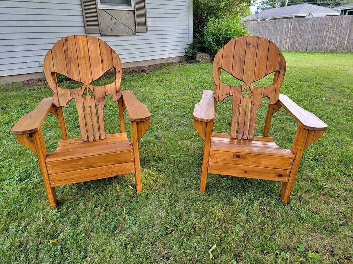 People Stumbled Upon These 35 Ridiculous Pieces Of Furniture And Had To Share Them Online