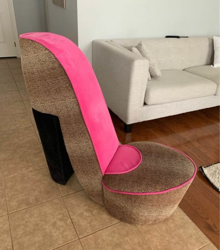 People Stumbled Upon These 35 Ridiculous Pieces Of Furniture And Had To Share Them Online