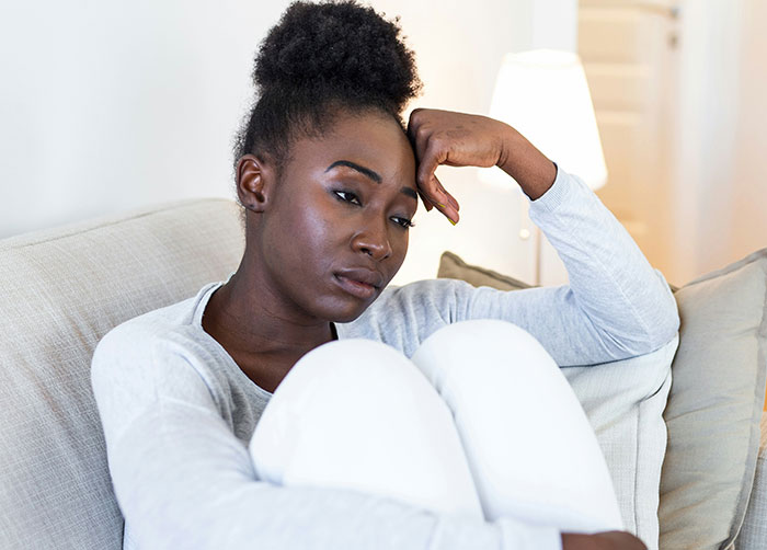 Woman’s Life Implodes After BF’s “Surprise” For Her Turns Out To Be Baby Supplies For Her Pregnant Roommate