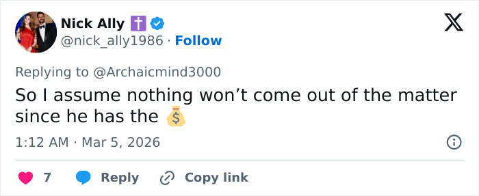 Tennis Star Elena Rybakina Awkwardly Pushes Presenter&rsquo;s Hand Away During Trophy Ceremony