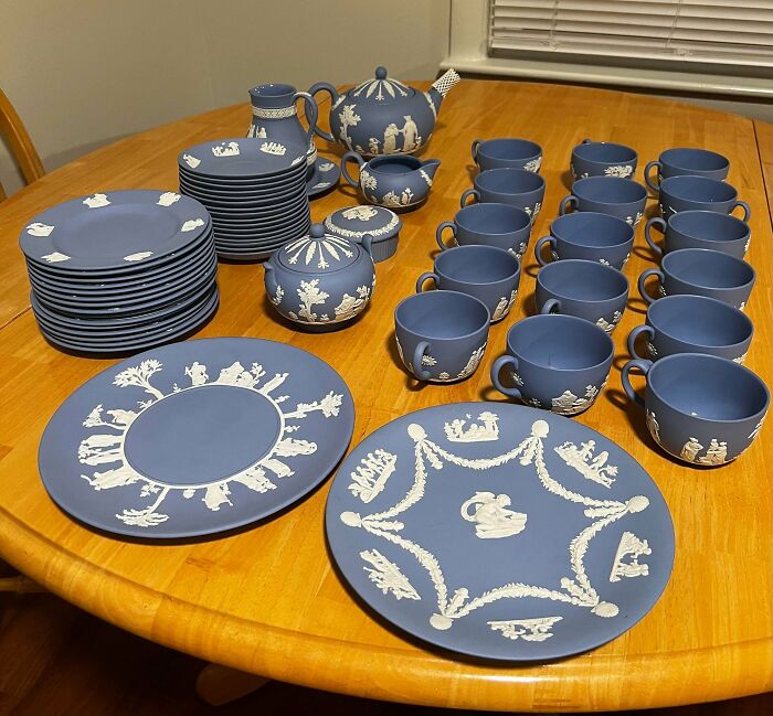 69 Of The Coolest And Most Interesting Antiques That Folks Scored In Their Lives