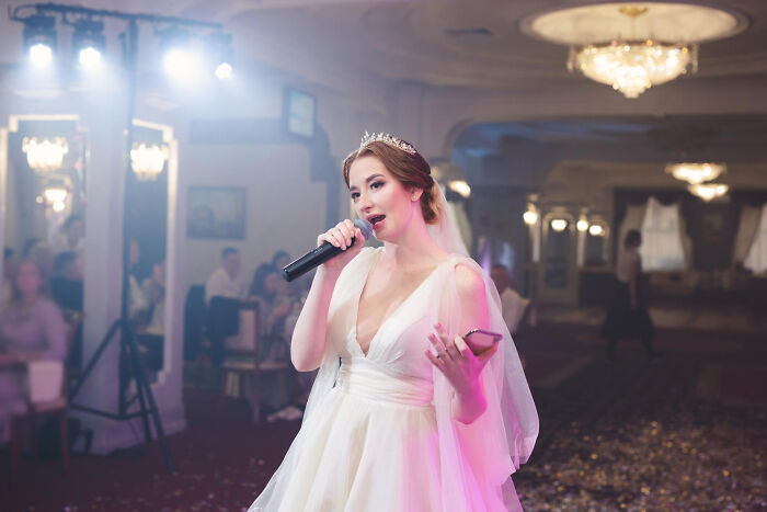 81 Things That Happened At A Wedding That Screamed &ldquo;They&rsquo;re Not Going To Last Long&rdquo;