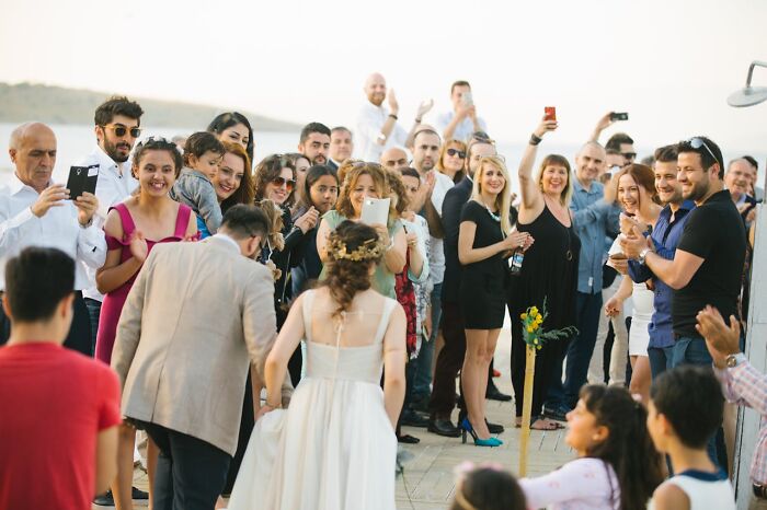 81 Things That Happened At A Wedding That Screamed &ldquo;They&rsquo;re Not Going To Last Long&rdquo;