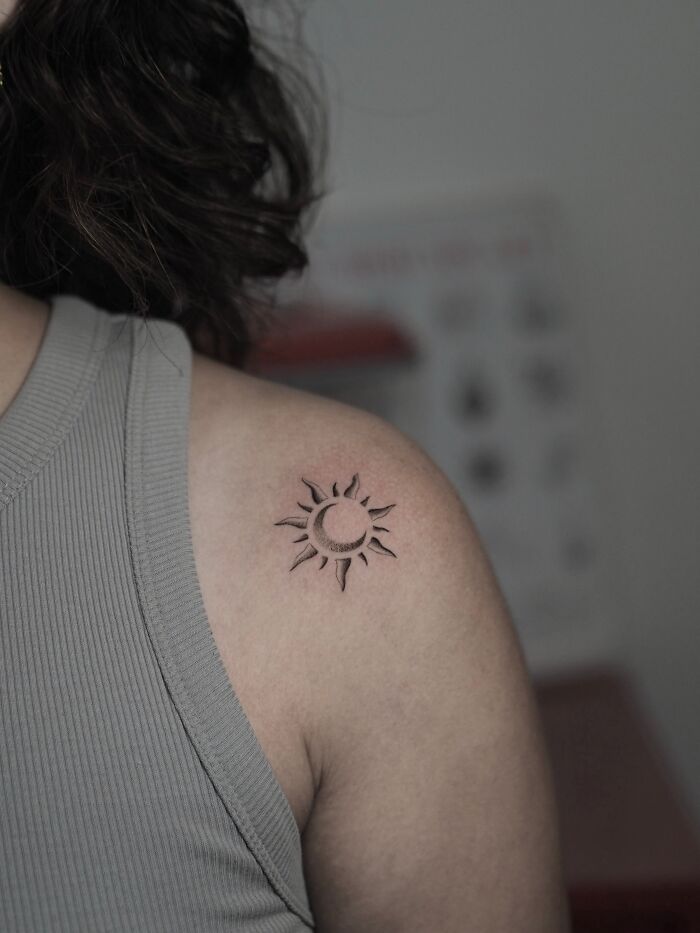 After Eight Years Of Tattooing, I Know Small Tattoos Can Be The Most Meaningful, Here Are 20 Examples