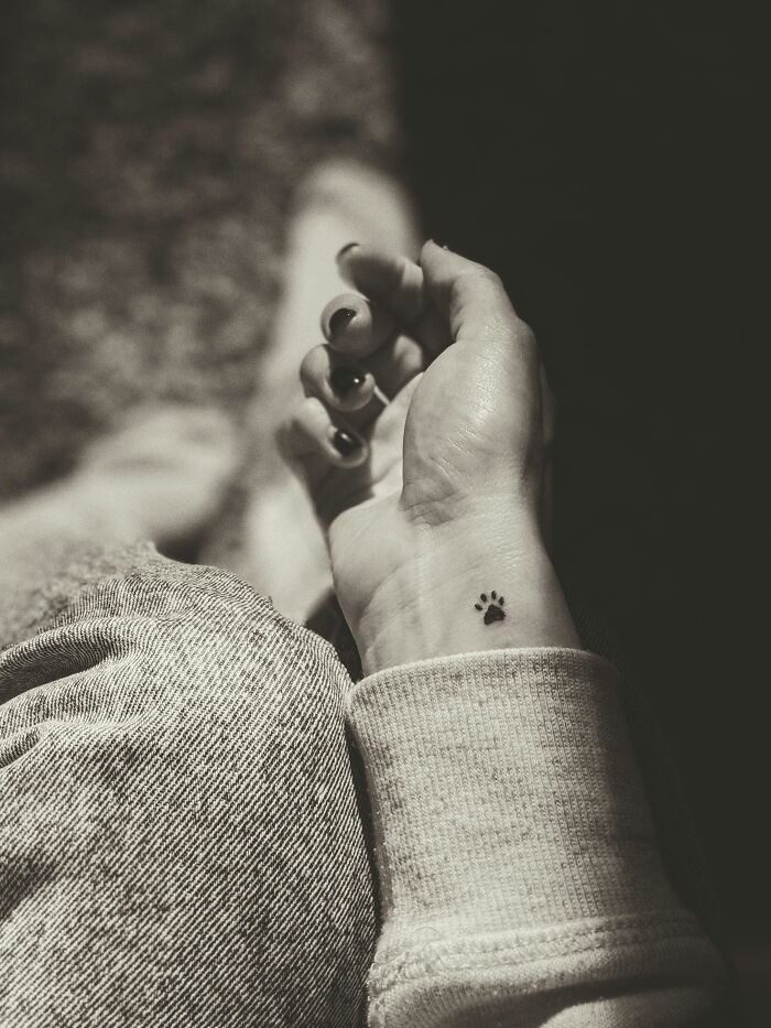 After Eight Years Of Tattooing, I Know Small Tattoos Can Be The Most Meaningful, Here Are 20 Examples