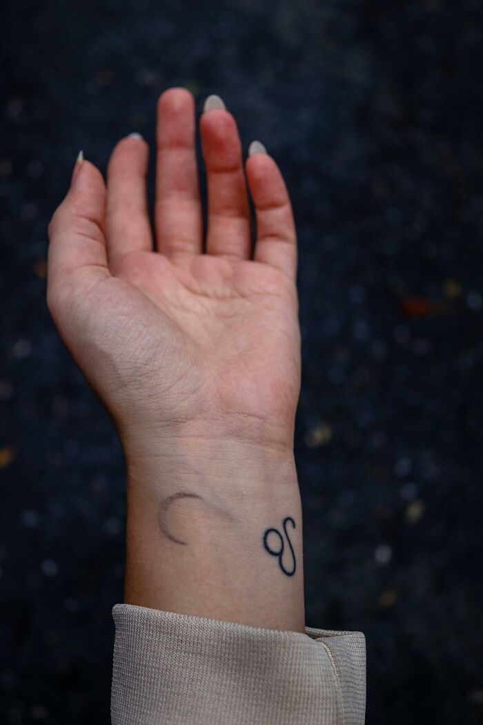 After Eight Years Of Tattooing, I Know Small Tattoos Can Be The Most Meaningful, Here Are 20 Examples