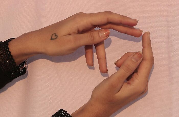 After Eight Years Of Tattooing, I Know Small Tattoos Can Be The Most Meaningful, Here Are 20 Examples