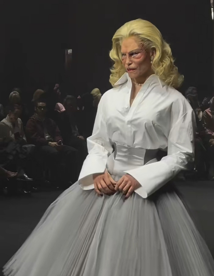 Paris Fashion Week Outfits Spark Frenzy As Fans Claim They&rsquo;re Straight Out Of ‘The Hunger Games’