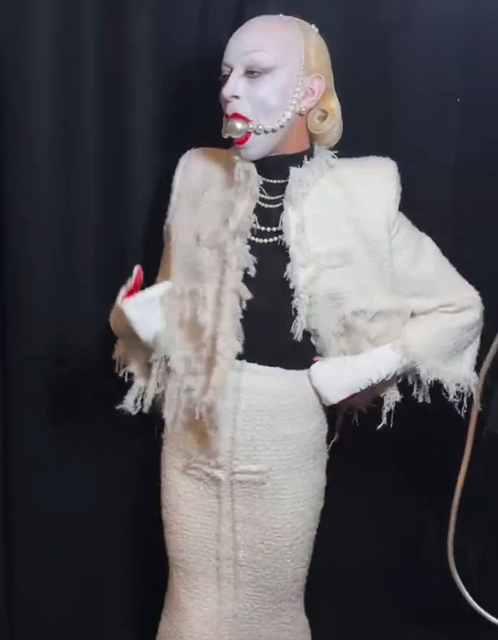 Paris Fashion Week Outfits Spark Frenzy As Fans Claim They&rsquo;re Straight Out Of ‘The Hunger Games’