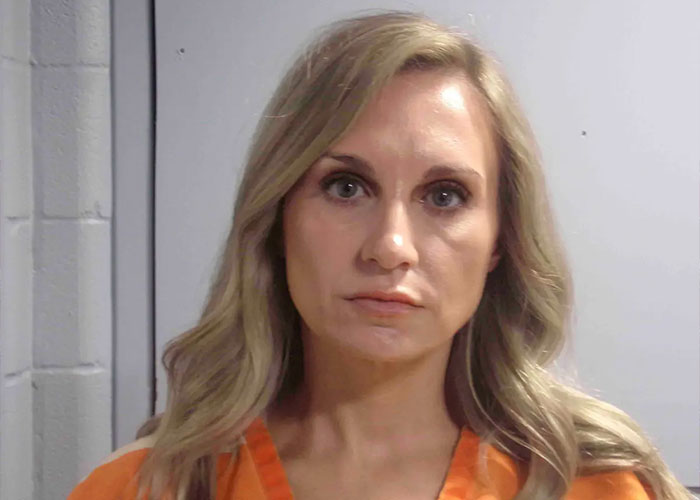 Former Mayor Misty Roberts&rsquo; Mugshot Raises Eyebrows As Religious Symbols Steal The Spotlight