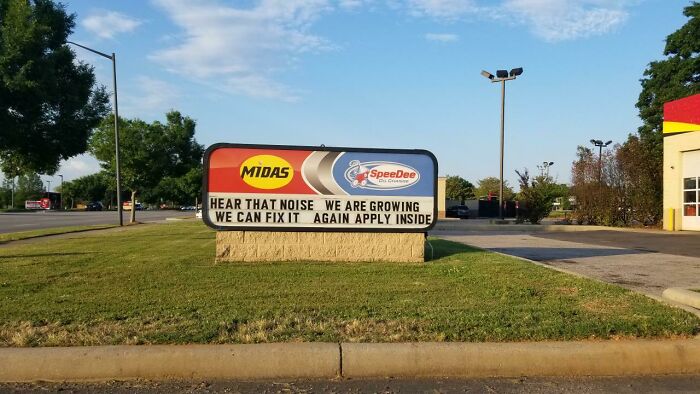 93 Signs That Went So Wrong They Turned Into Comedic Gold (New Pics)