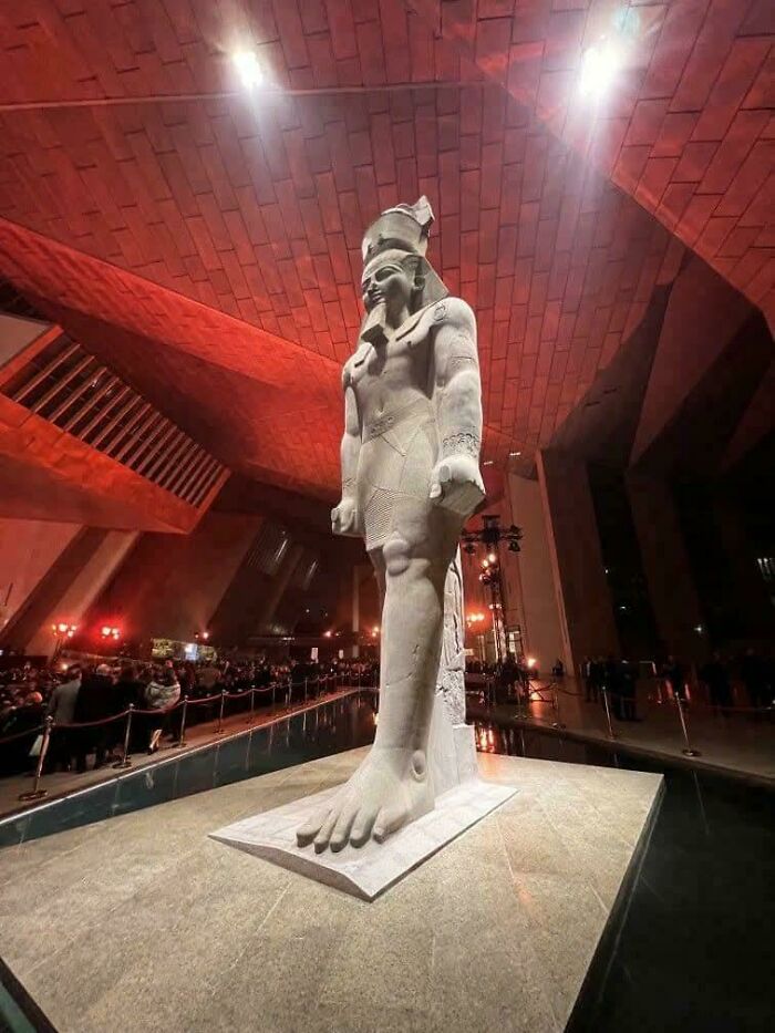 83 Fascinating Artefacts That Survived To This Day To Give Us Perspective About The World And Humanity (New Pics)