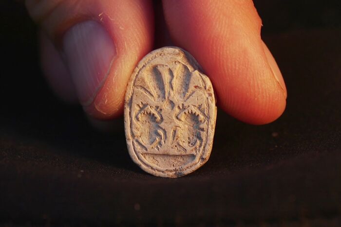 83 Fascinating Artefacts That Survived To This Day To Give Us Perspective About The World And Humanity (New Pics)