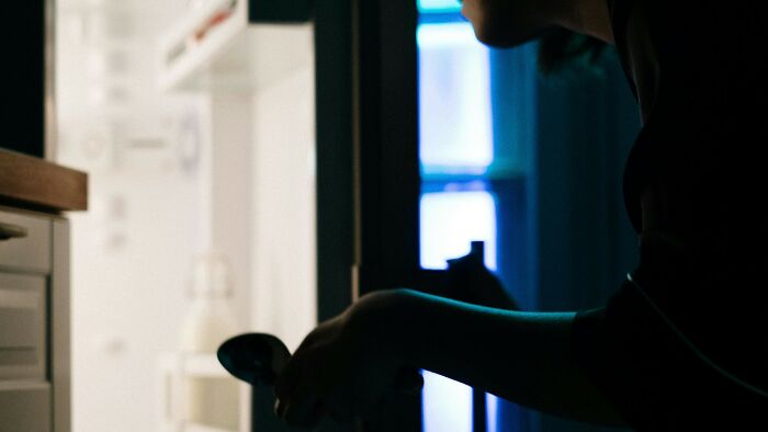 &ldquo;Did You Also Do This As A Kid?&rdquo;: 26 Things That Everyone Thought Were Unique To Them