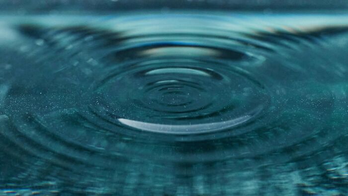 &ldquo;Did You Also Do This As A Kid?&rdquo;: 26 Things That Everyone Thought Were Unique To Them