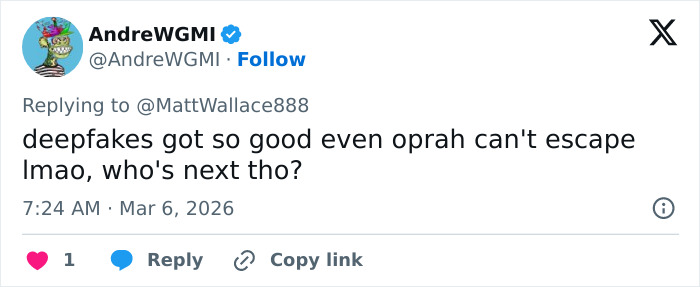 Oprah Winfrey Video Goes Viral As Fans Catch Bizarre Detail