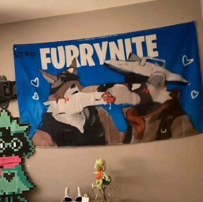 &ldquo;Feel Better Princess?&rdquo;: These 59 Photos Induce Secondhand Embarrassment So Bad, You May Feel It In Your Skin (New Pics)