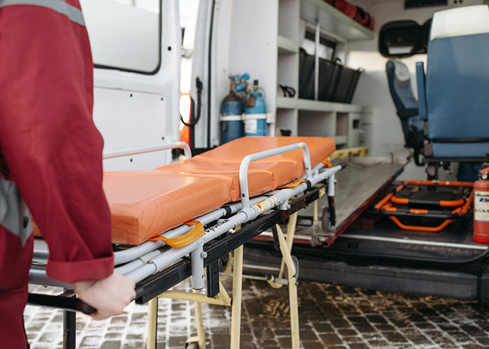 &ldquo;I Tripped Over A Tree Root&rdquo;: 55 Unserious Reasons Why People Ended Up In ER