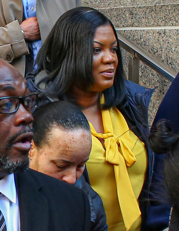 Epstein Prison Guard Googled His Name Minutes Before His Passing And Made Deposit Days Earlier