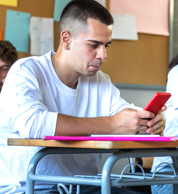 43 Teachers Share How Karma Dealt With Students Who Were Making Their Lives Hell