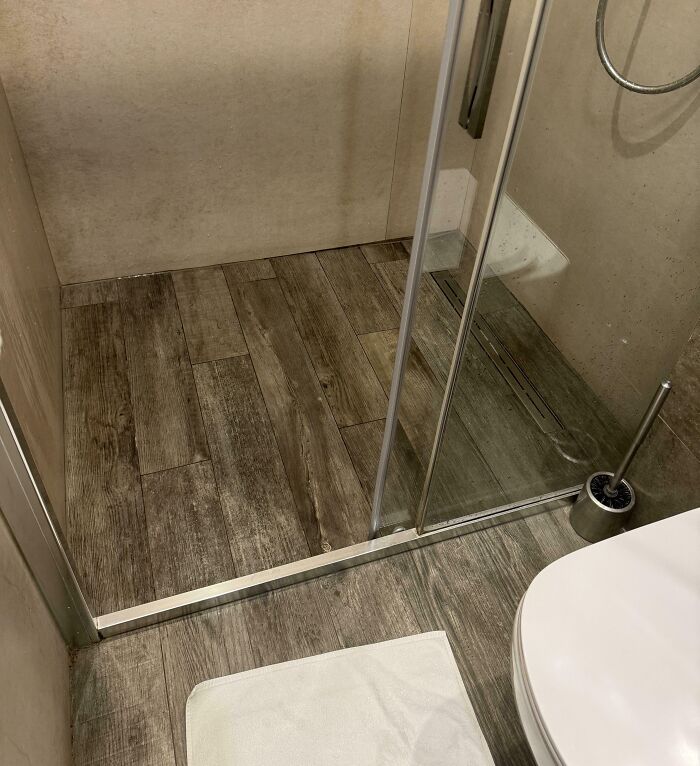 77 Times Hotels Messed Up So Bad, People Had To Shame Them Online (New Pics)