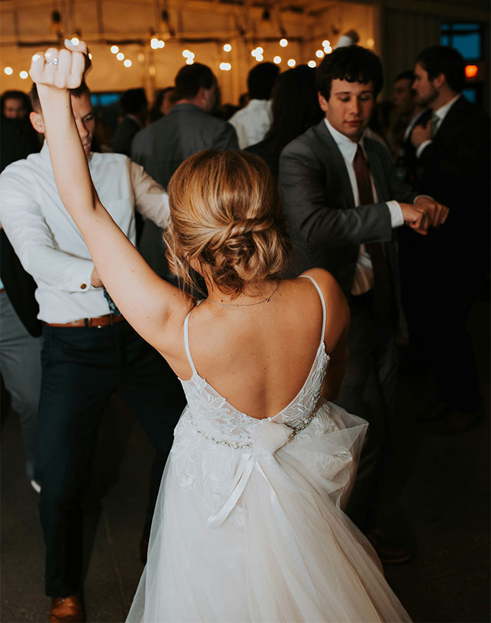 Bride Refuses To Let Grandparents-In-Law Ruin Her Wedding With Their &lsquo;Special&rsquo; Moment, Gets A Reality Check