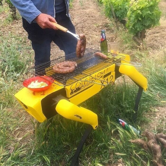 This Instagram Page Collects The Most Horrendous Designs Ever Created, And It’s Painfully Funny (50 Pics) This Instagram Page Collects The Most Horrendous Designs Ever Created, And It’s Painfully Funny (50 Pics)