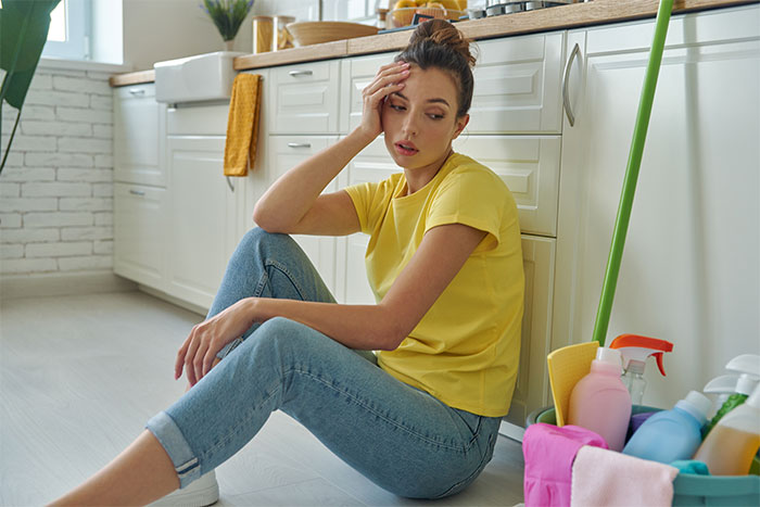 Woman Devastated After Fianc&eacute; Drains $8K Worth Of Savings To Buy Gaming PC And Forgets She Exists
