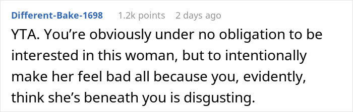 Lady Hypes Up Stunner Friend To Single Coworker, Ambushes Him On Date With A Total Stranger Instead