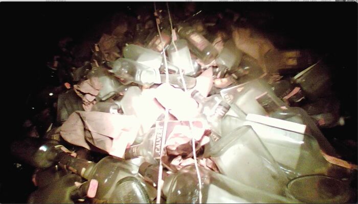 “I’ve Watched Enough Movies To Know It Won’t End Well”: 79 Bizarre And Creepy Things People Found In Old Homes “I’ve Watched Enough Movies To Know It Won’t End Well”: 79 Bizarre And Creepy Things People Found In Old Homes