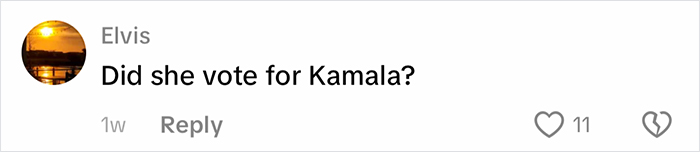 Woman Loses It After Getting Kicked Off Plane For Watching Videos Without Headphones Woman Loses It After Getting Kicked Off Plane For Watching Videos Without Headphones