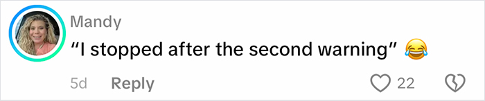 Woman Loses It After Getting Kicked Off Plane For Watching Videos Without Headphones Woman Loses It After Getting Kicked Off Plane For Watching Videos Without Headphones