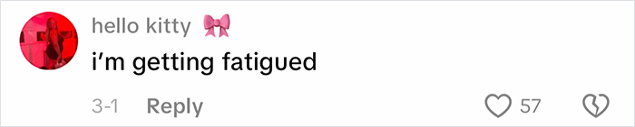 Woman Loses It After Getting Kicked Off Plane For Watching Videos Without Headphones Woman Loses It After Getting Kicked Off Plane For Watching Videos Without Headphones