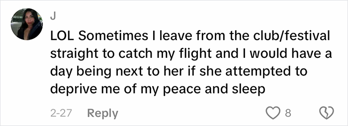 Woman Loses It After Getting Kicked Off Plane For Watching Videos Without Headphones Woman Loses It After Getting Kicked Off Plane For Watching Videos Without Headphones