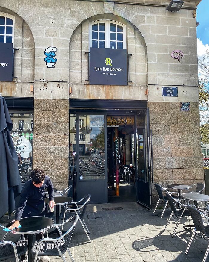 This Artist Hides Pixel-Style Mosaics In Cities Around The World, And Here Are 80 Of Them