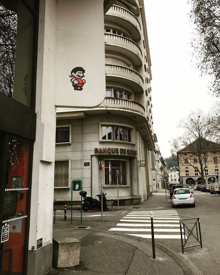 This Artist Hides Pixel-Style Mosaics In Cities Around The World, And Here Are 80 Of Them