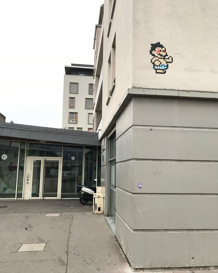 This Artist Hides Pixel-Style Mosaics In Cities Around The World, And Here Are 80 Of Them